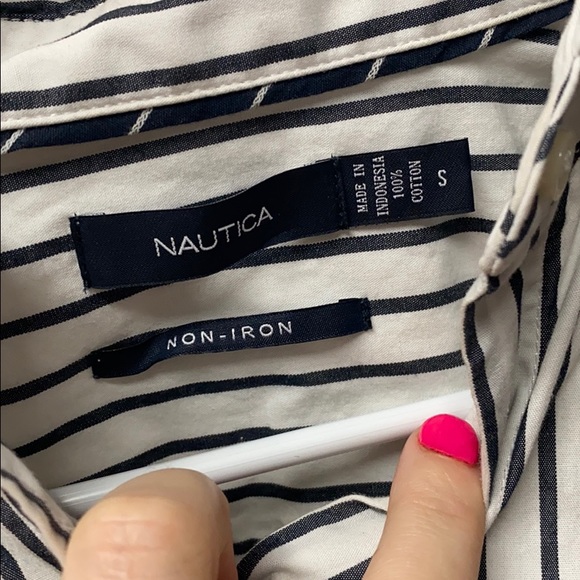 Nautica women’s button down shirt S - Picture 5 of 8